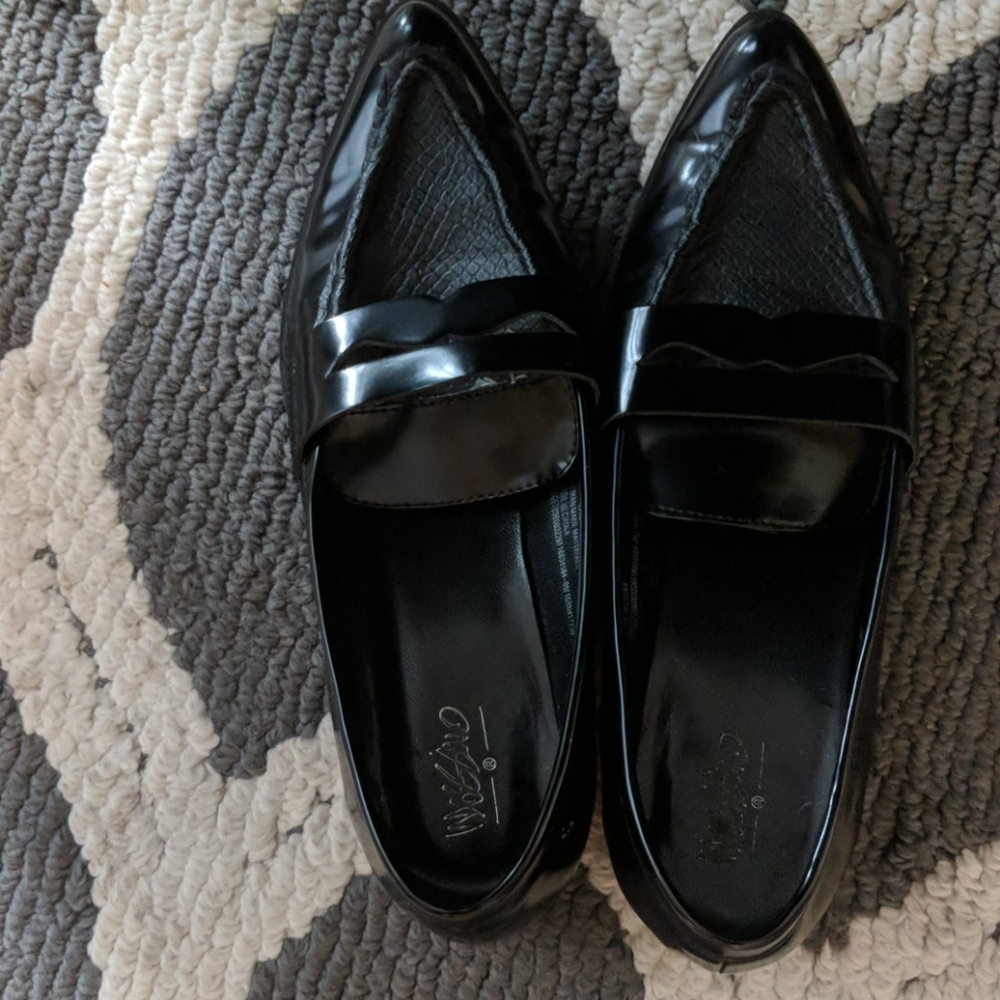 Pointed flats